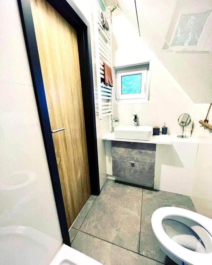 Chatka Pod Lysou Ostravice Esterno foto