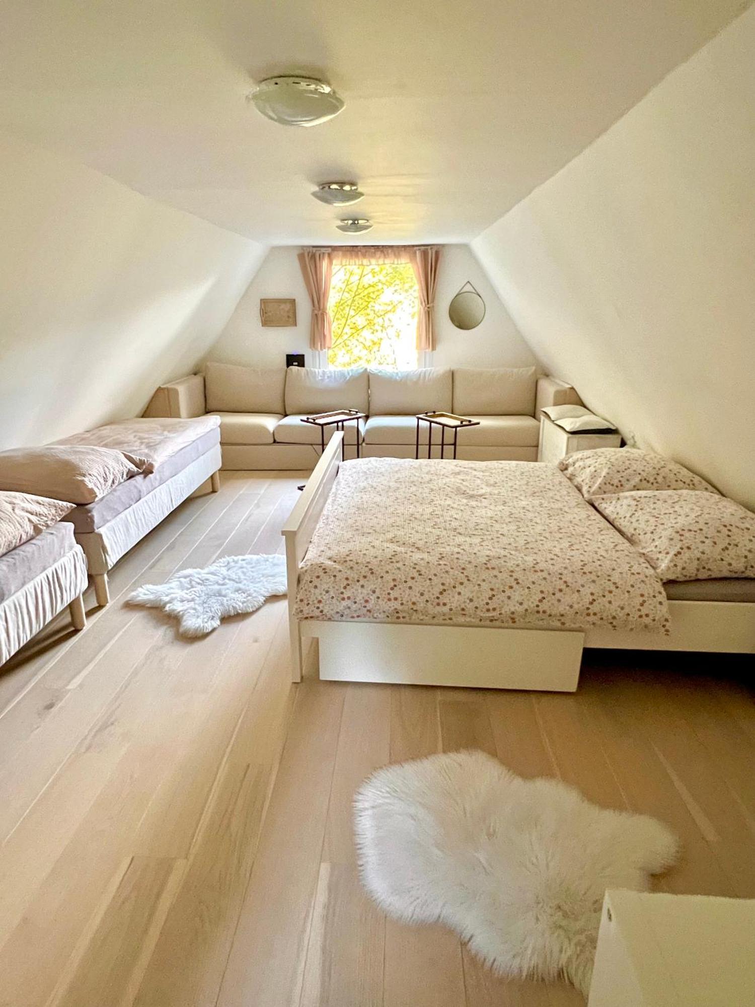 Chatka Pod Lysou Ostravice Esterno foto